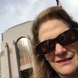 Meet your Posher, Mary ellen